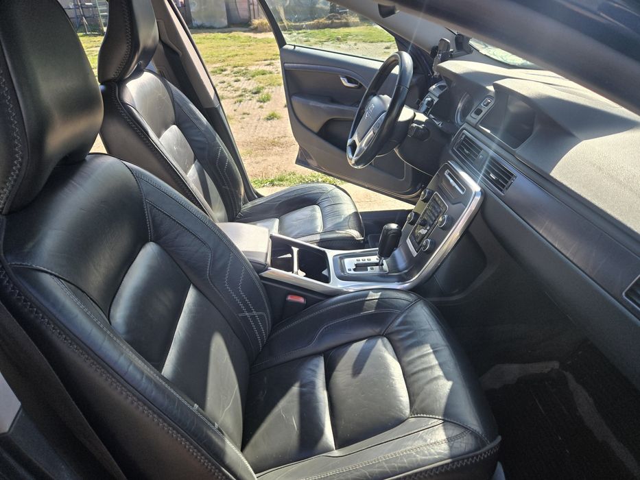 Volvo XC70 2.4 Diesel (4x4) 2012