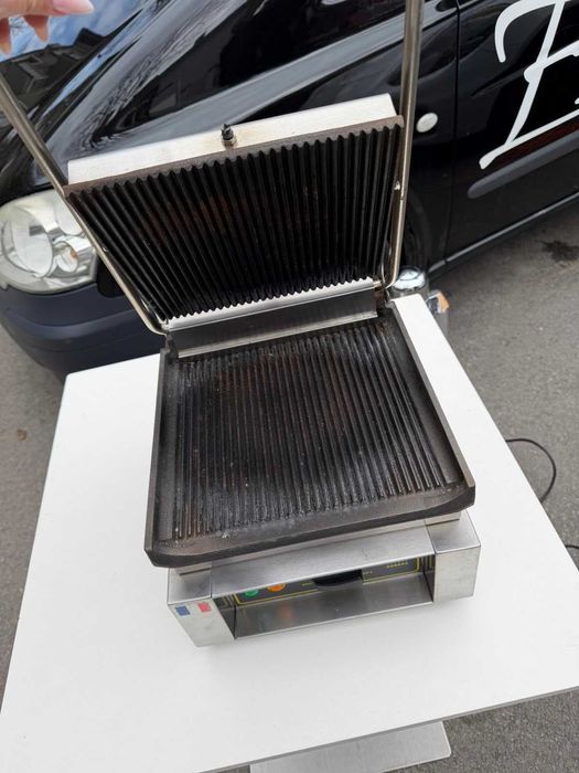 ПРОФЕСИОНАЛЕН ТОСТЕР