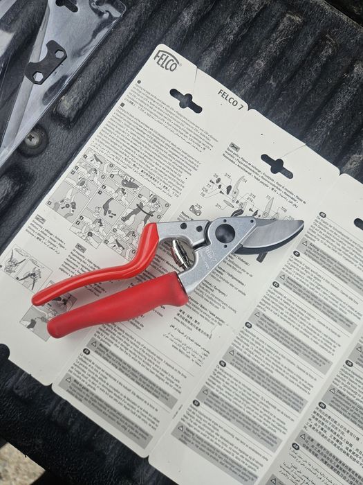Felco7 Foarfeca profesionala gradina,pomi,vie  cu mâner rotativ made i