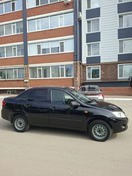 Лада Гранта продам