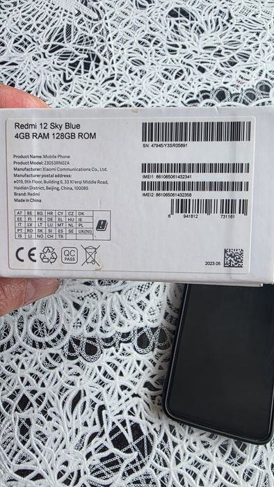 Телефон Redmi 12