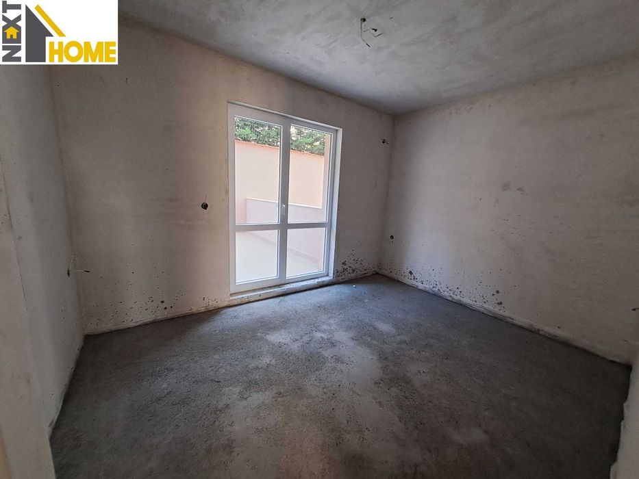 Продава се Тристаен апартамент в Асеновград - 110 кв.м за 850 €/кв.м - Снимка #5