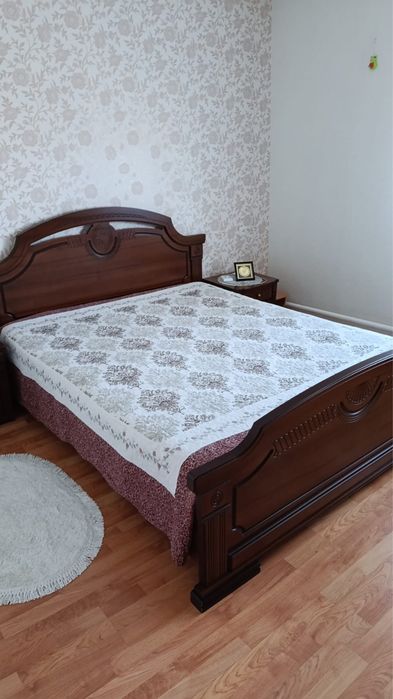 Продам спальный гарнитур