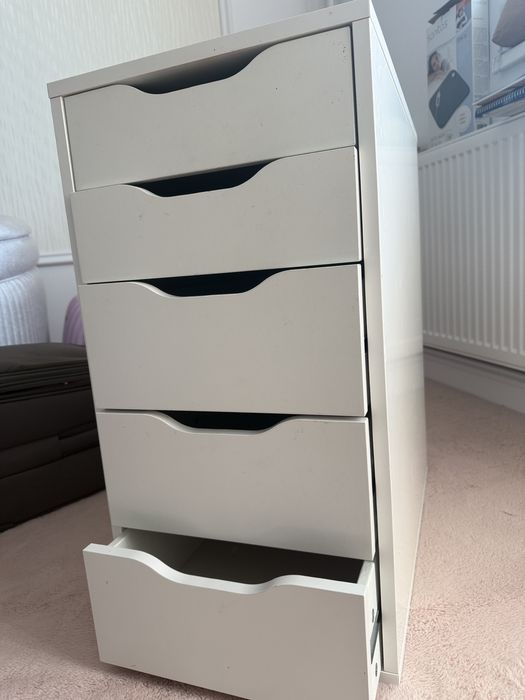 dulap ikea incapator