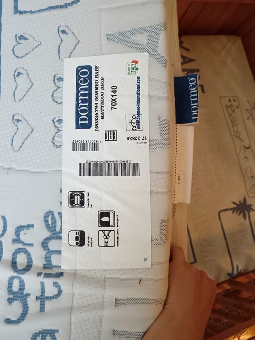 Детско легло 100% дърво с матрак Дормео