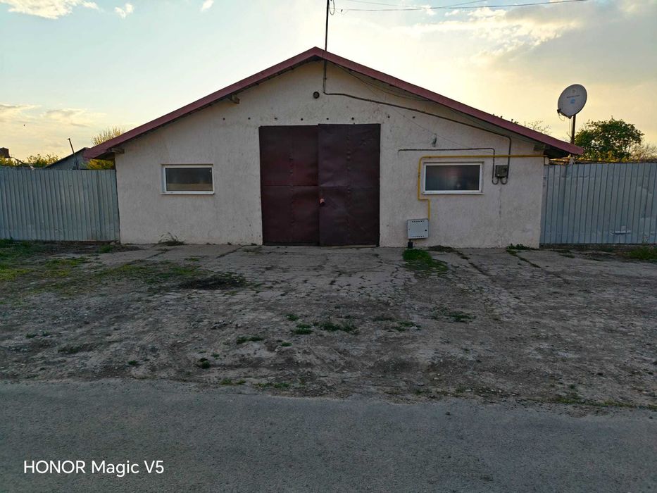 Hală 900 mp cu birouri și anexe, teren 3.000 mp – Șiliștea, Brăila
