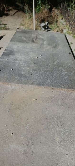 Darvoza sotuladi shumkali 2 qavat listdan uyolnidan yasalgan 3.30-380