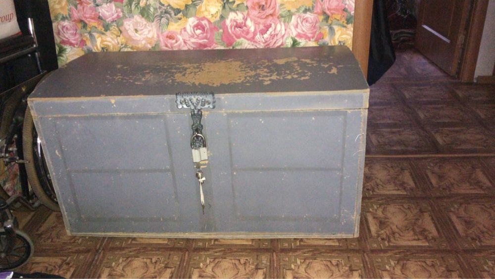 Продам сундук деревяный