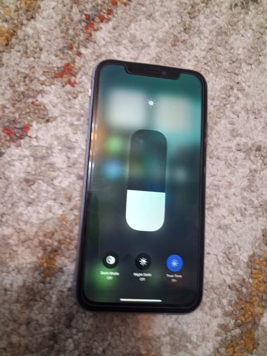 V/sch iphone 11 baterie 89  in buzau