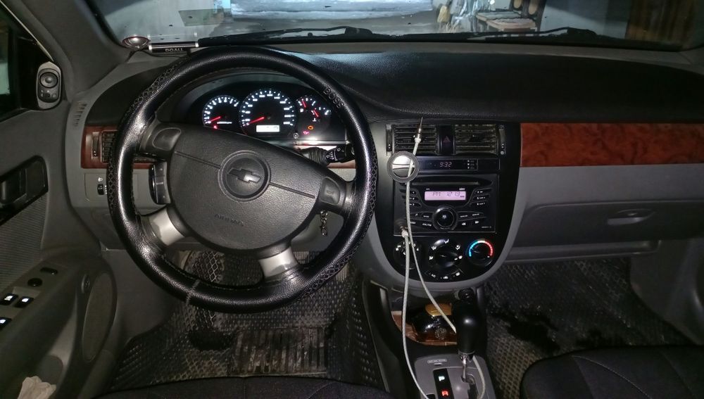 Laseti 1.6 aftomat 2013 yil