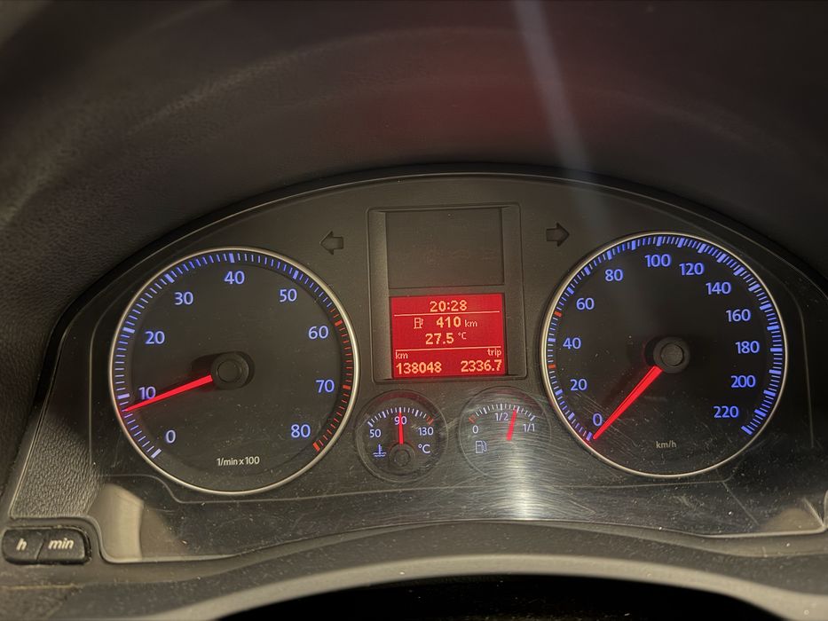 Volkswagen Golf 5 1.4 MPI