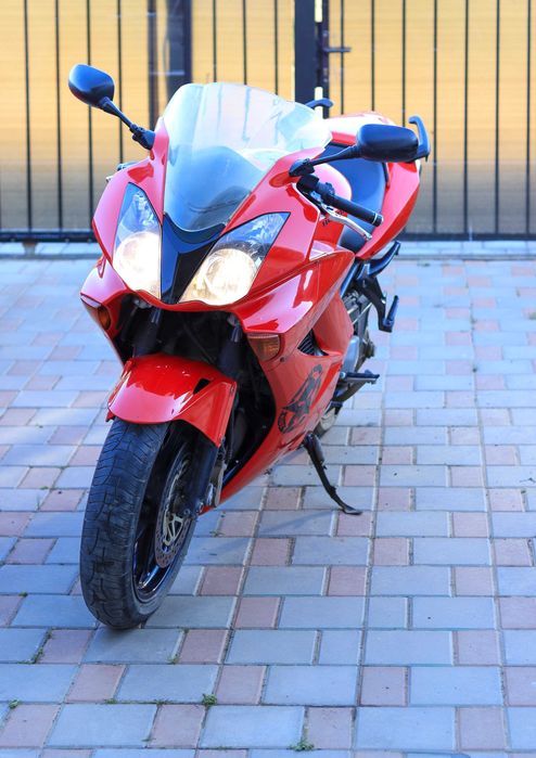 Honda vfr 800 vtec cbs abs