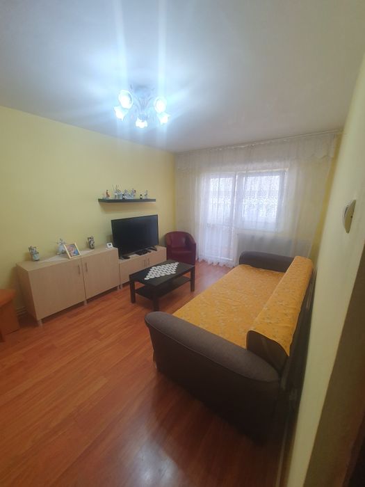 Apartament 3 camere.