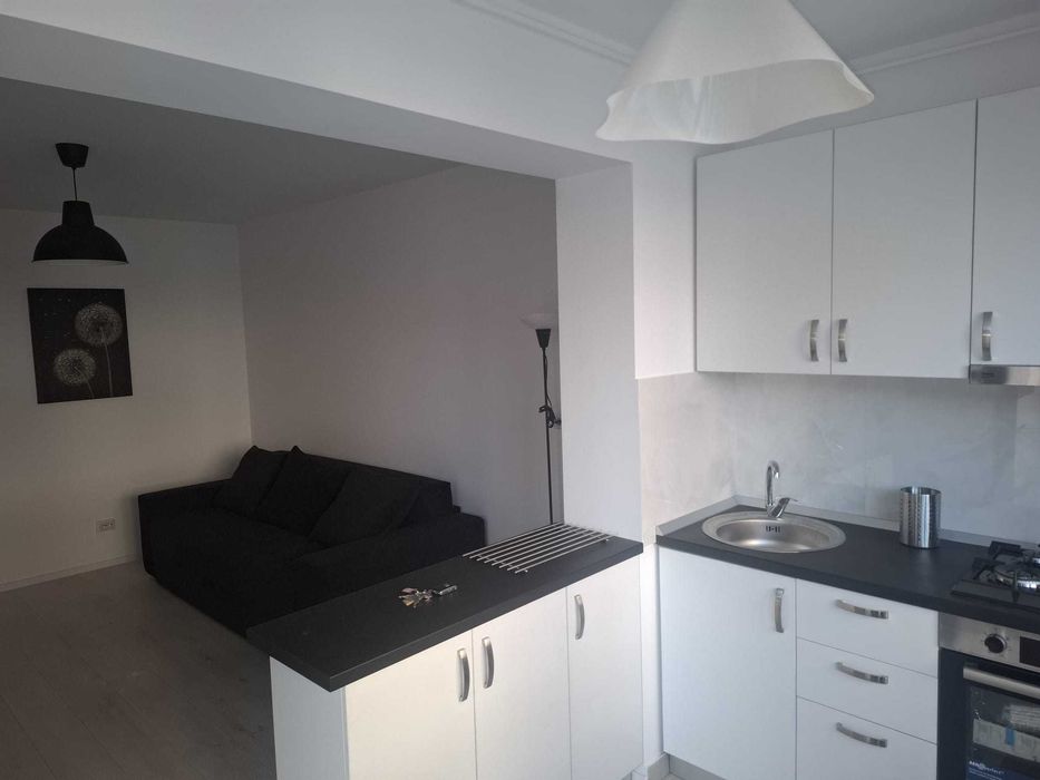 Inchiriez un apartamnet cu 2 camere