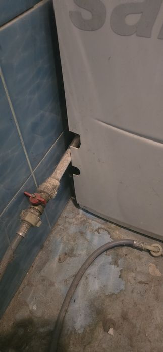 Продам акриловую ванну