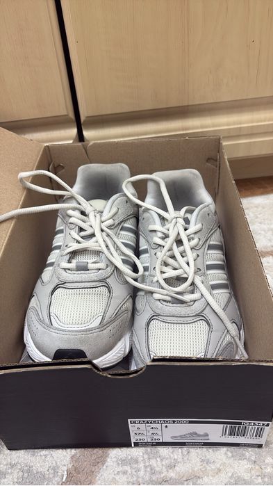 Кроссовки Адидас