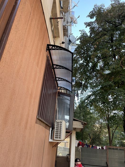 marchiza copertina /pergola pentru usa 60 x 80