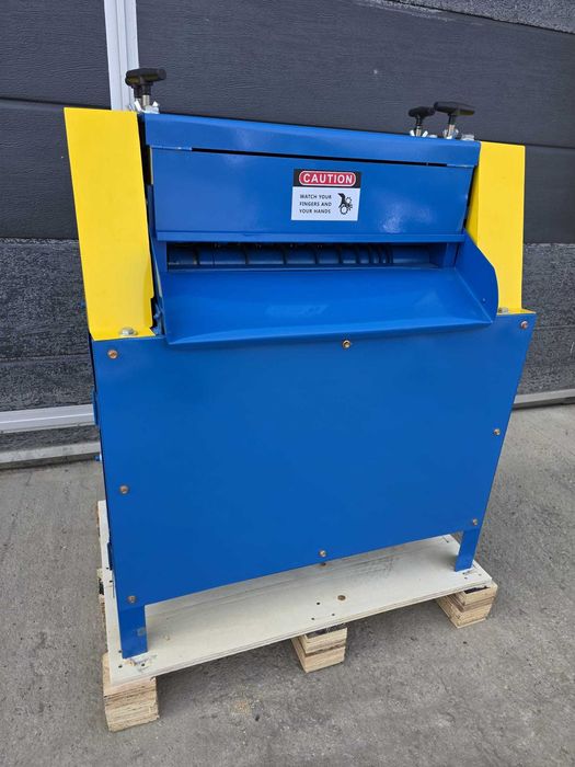 Masina electrica dezizolat cabluri 3KW 12 canale,Deblancator NOU