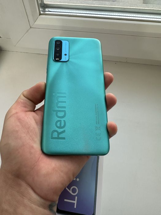 Продам телефон Redmi 9T 4/128