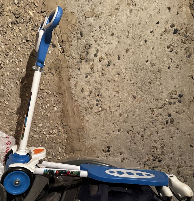 Продам Детский Самокат для мальчика