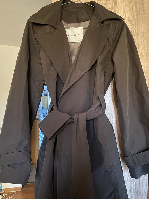 Cardigan din material impermeabil, marimea 42-44