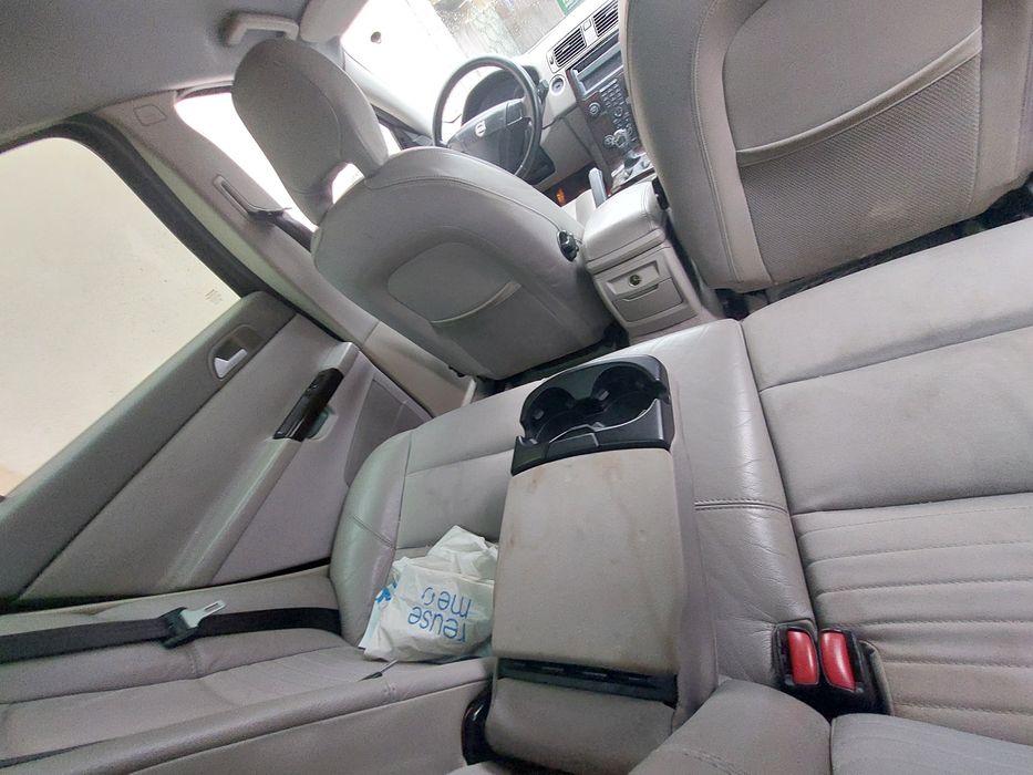 Vând  Volvo  MS75 S40