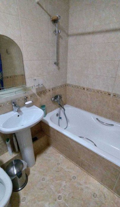 Сдается квартира.. на Айбеке