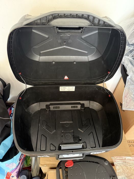Cutie/topcase moto kappa/givi 43litri
