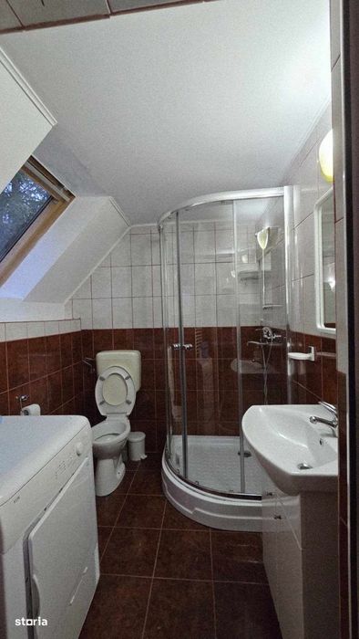 Casa/Pensiune,doua imobile „intr-unul singur” de vanzare,Bratca