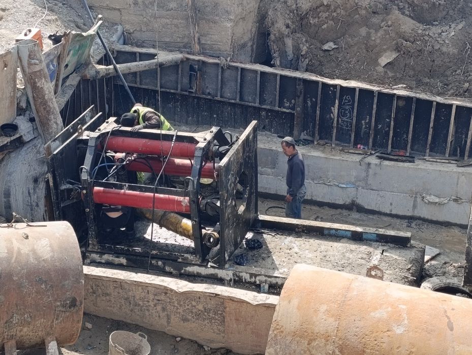 Прокол агрегат 800 тон.