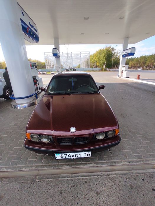 Продам бмв е34 530i