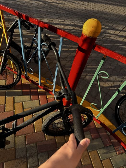 продам трюковой велосипед бмх