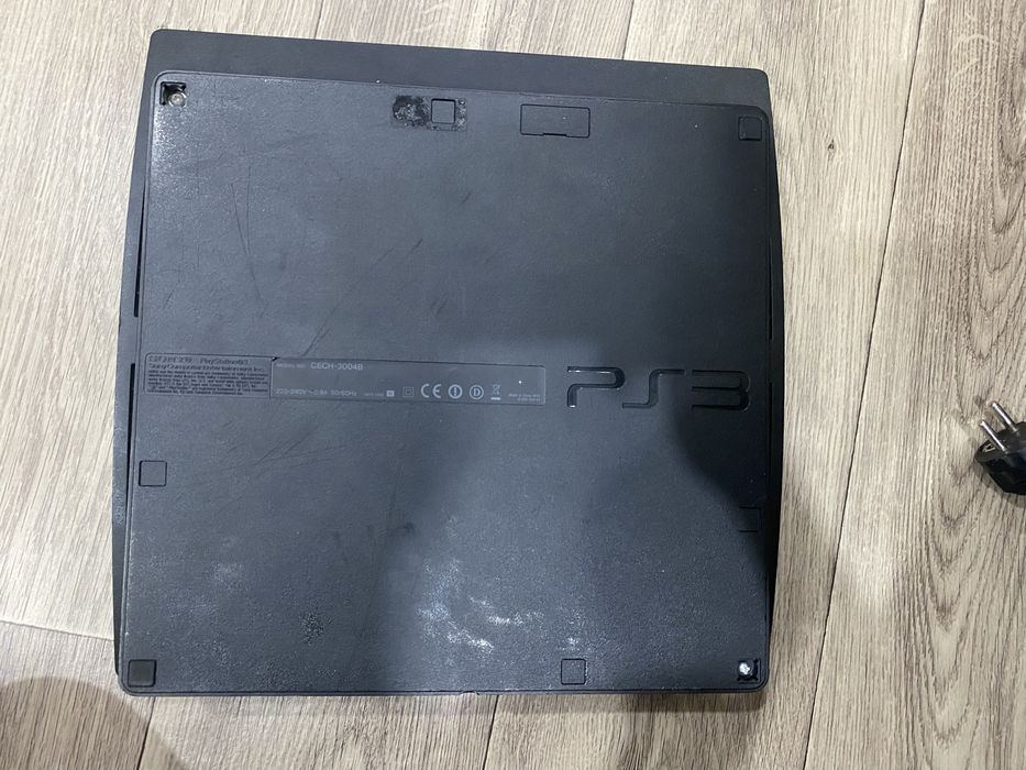 продам пс3 прошитую