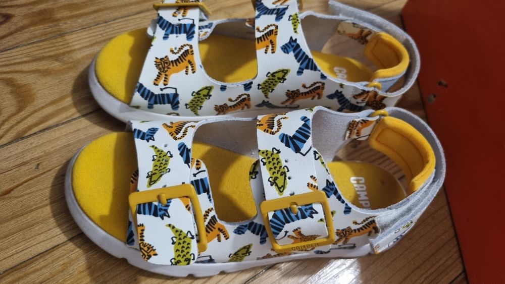 Camper детски сандали