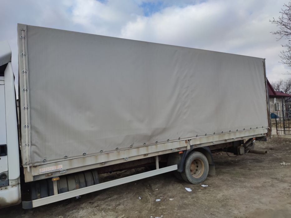 Se vinde bena simpla și bena cu prelata