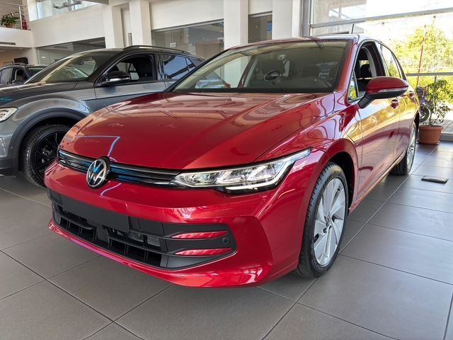 Volkswagen Golf Livrare imediata din stoc