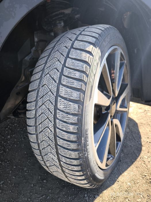 Set roți cu jante aliaj 225/45/R19 96H si senzori presiune