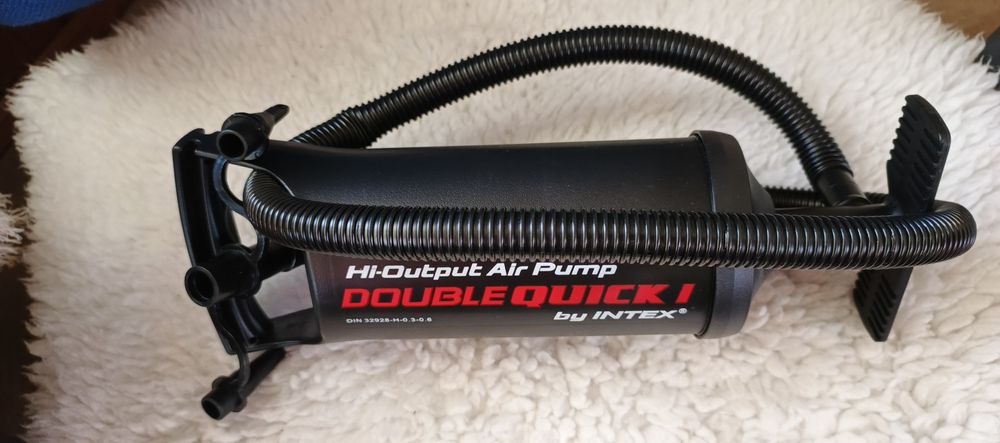 Saltea gonflabila Intex nou