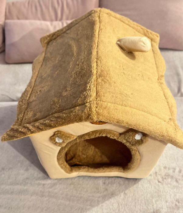 Casuta plus pt pisici/caini noua