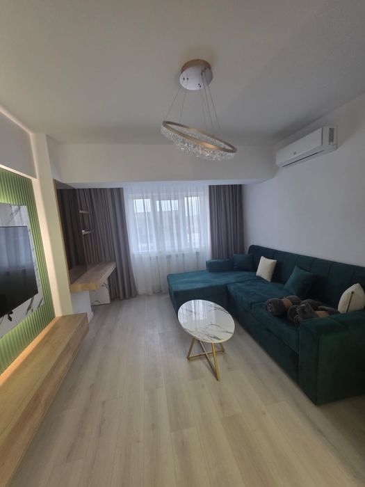 Inchiriez apartament  2 camere