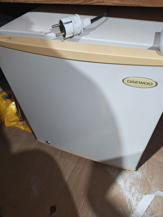 Продается холодильник