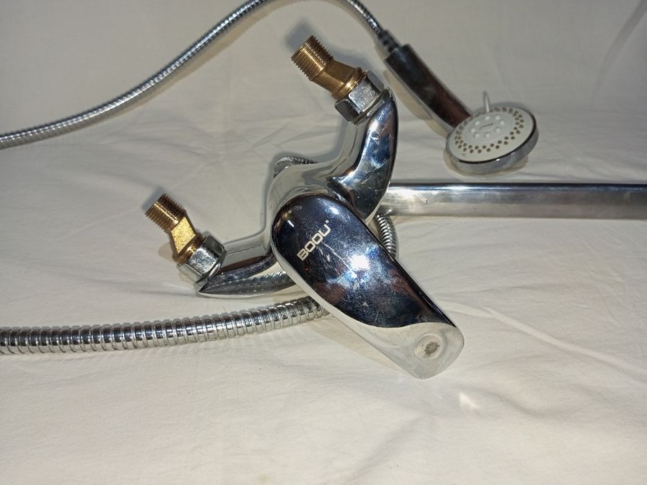 Дёшево Смеситель для ванны.