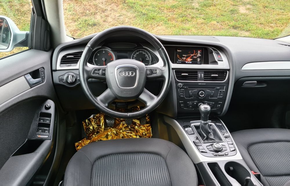 *Vând AUDI A4 2.0 TDI CP 170 *EURO 5*Matriculat Recent unic proprietar