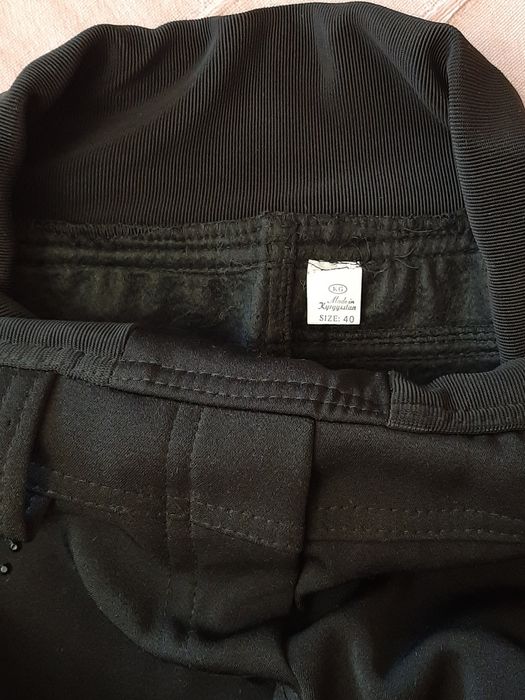 Брюки новые утеплённые на девочку