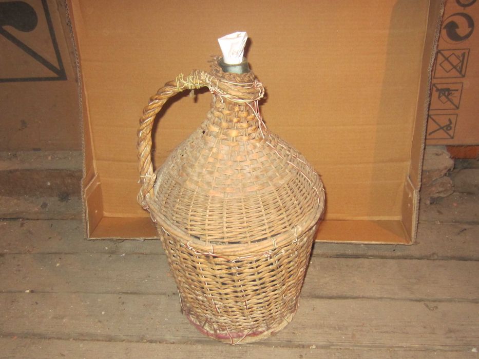 Дамаджани с различна вместимост