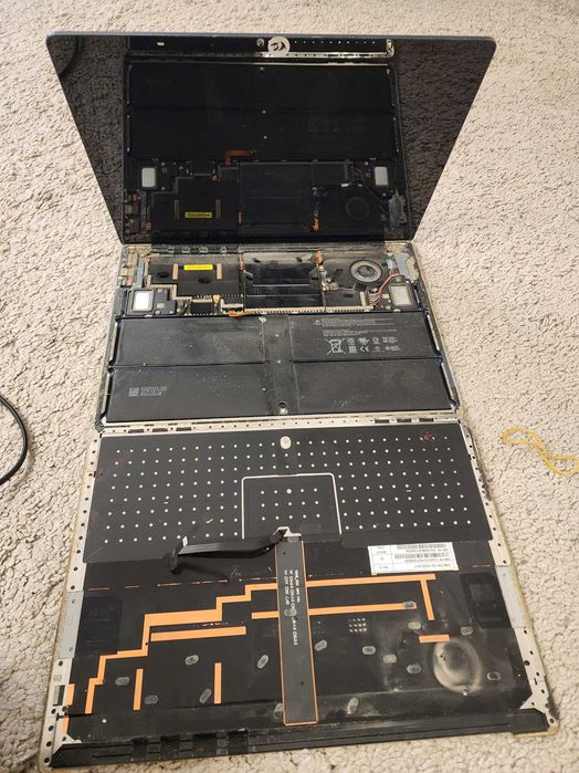 Windows surface laptop 2