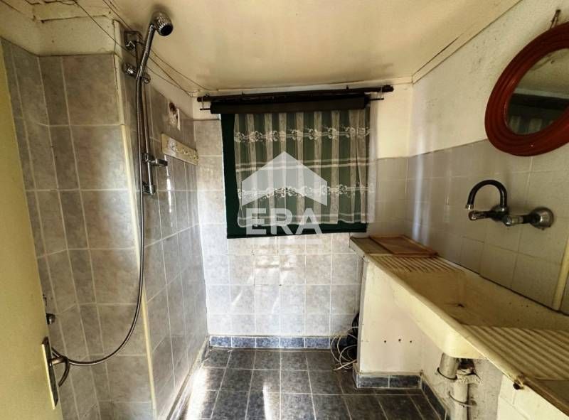 Продава се Къща в с. Семерджиево, Област Русе - 160 кв.м за 137 €/кв.м - Снимка #5