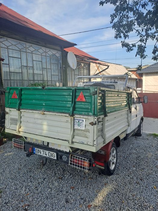 Vând camionetă Volkswagen 4x4