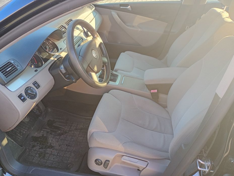 VOLKSWAGEN Passat 2009 — imagine 4