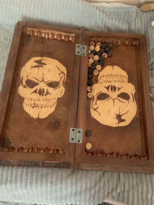 Нарды в хорошем состоянии